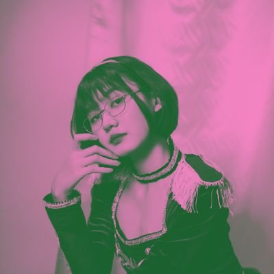 🦋💙 | 🐟 | vocaloid | japan 00s | suka film ngantuk | idol pemula butuh bimbingan