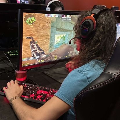 demfinal's profile picture. playing counter-strike :)
https://t.co/T3lc1kfbbW