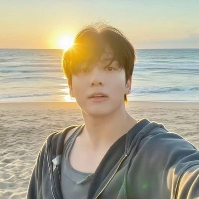 omniasalama437's profile picture. The main character of my life is no One , But me '🖤 #bts_twt 
fan of @bts_twt