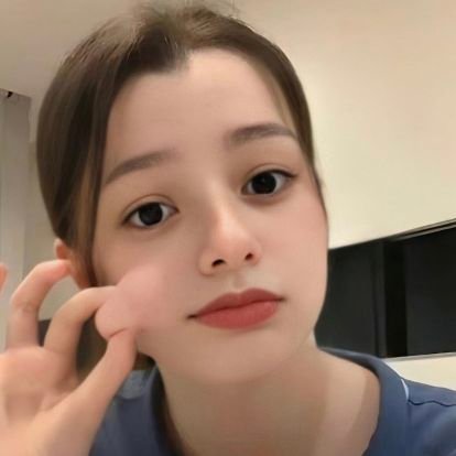 Just a small 🤏 gal with big dreams.
Not toxic. I am just new to Twitter a fan of
# Freenbecky