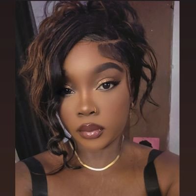 plantmagicmama's profile picture. 