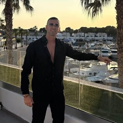 🦇 mi padre no me hizo del valencia, mi madre no me hizo del valencia, mi hermano no me hizo del valencia, lo que pasa que soy subnormal