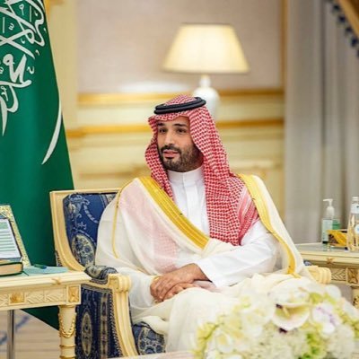 محامٍ مرخص وعضو بهيئة المحامين، متخصص في الاستشارات والترافع أمام الجهات القضائية واللجان ملتزم بالمهنية وحماية حقوق العملاء للتواصل واتساب من خلال الرابط أدناه