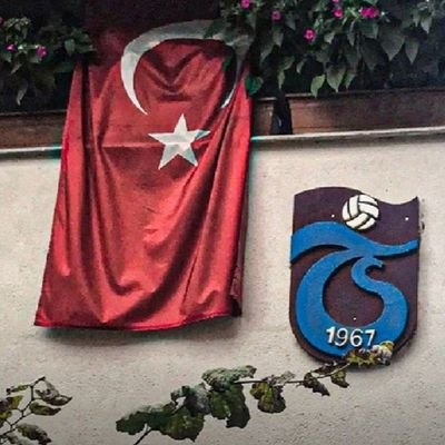 ❤️💙TRABZONSPOR❤️💙30/04/2022🏆
♥️ TRABZON💙 🤘🇹🇷
🤍Hayat birgün oda bugün🤍