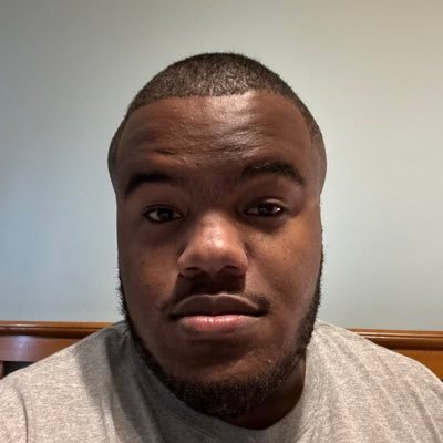25 | God first | @Cardinals, @stlouisblues, @XFLBattlehawks, and @stlCITYsc fan raised in Illinois (Blues and Cardinals’ away organist on Discord)