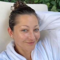 sandra Gillian (@pa_vicky75075) 's Twitter Profile