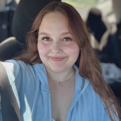 the ‘a’ is for author | she/her, 25 | currently drafting | 60 lists | ✨ | @PoppUpPit co-owner | header credit: @ana_scribe