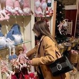eatirhie97305's profile picture. 