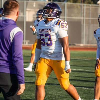 Archbishop Riordan HS c/o 27 | 6'3 | 260 | noalata22@gmail.com | 6505447872 |OT/OG/DE/DT|