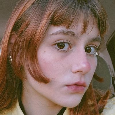 ☆pansexual não-binário☆
★UFFS - ciências sociais★
~ se por acaso alguém me machucar, trago um cigarro e me jogo ao mar.