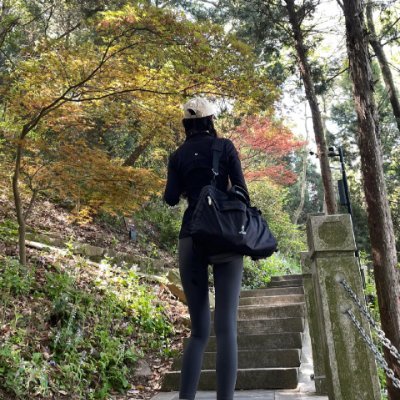 asqylvcx's profile picture. Every drop of sweat is paving the road to tomorrow’s success