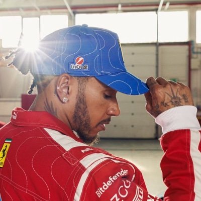 Be yourself; everyone else is already taken.
Aquarius INFJ
#TeamLH