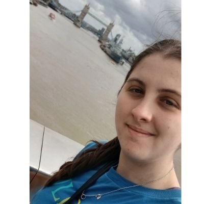 coldplaykatja's profile picture. 🪐 German Coldplayer || 💫 MOTSWT: 17.08.24 Olympia Hill, Munich / 26.08.25 Wembley🥹 || 🩵 “I know the sun must set to rise” || Guy Stan💛