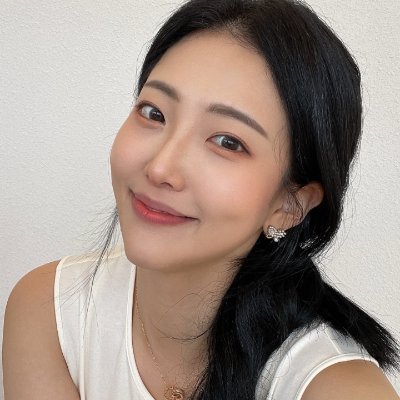 Ruruku13116's profile picture. Passionate about driving growth through data-driven strategies | Helping brands connect with their audience | 📊📈 | #DigitalMarketing