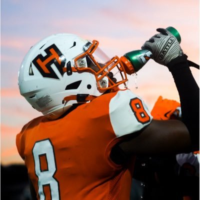 5’10 height: weight: 190.9. Hall Football outside linebacker /Tightend Number 8. withtherealpt2@gmail.com#senior #2026 GPA 3.0