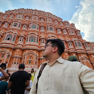 nonchalantgai's profile picture. Baad mei karta hu ye set