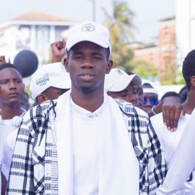 Séga SY Ardo DIA PCS de l’Amicale de la Faculté des Lettres et Sciences Humaines de l’UCAD 📚