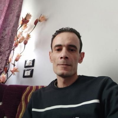 بدايــــــهــ. ( 654 )
لكل شخص تسبب في اذي لي تركتك خصما لله فحا'ربه ان استطعت ✋