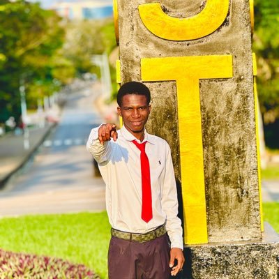 Democrat||BBY❤️💫|Either the Best/or with the Best|#KNUST|#Student/Political activist 🦅|#GOD☀️??!|#theLittleBoyFromNAVRONGO….to be conti|#AMANFOC’24||PSALM 35!