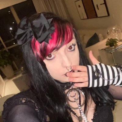 kye/isabella - 🇧🇷- - 25 - mcr, mcyt random shit ! lots of gay stuff - emo XD
