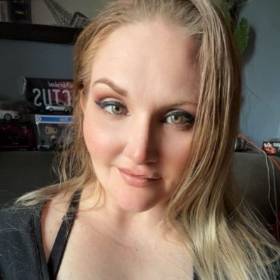 Human, Michelin FOH Expert, Founder of The Oui’d Gourmand, Soprano, making things better in the world, one song at a time. $SingingChef85 Venmo- Tara-McKinney-4