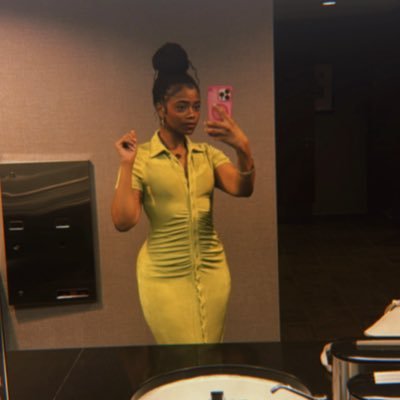 Slow Feet Don’t Eat 💪🏾 👩🏾❤️👩🏾🌈💗Business/HairPage IG: @N9NEBEAUTYLLC #SurgicalTechLoading 🩹🩺💉