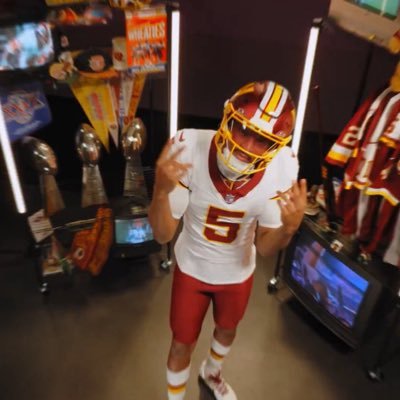 No matter where life takes me find me with a smile - Mac Miller|Count your age by friends, not years. Count your life by smiles, not tears #TheDudeAbides #HTTR