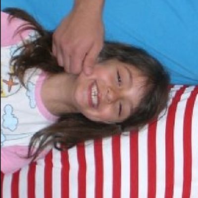 elifmontana's profile picture. ruffles sade enthusiast 🪩