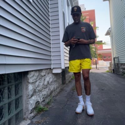 LacedRight716's profile picture. #CruLove #HustleStackPray