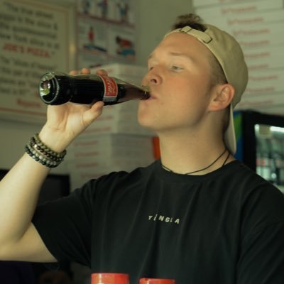 NoahDiCasanova's profile picture. Doctor Of Basedinomics 🏛️