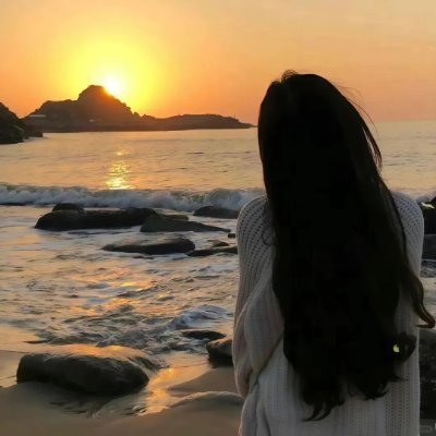 dijonayyyy's profile picture. Smiling through every challenge ✨