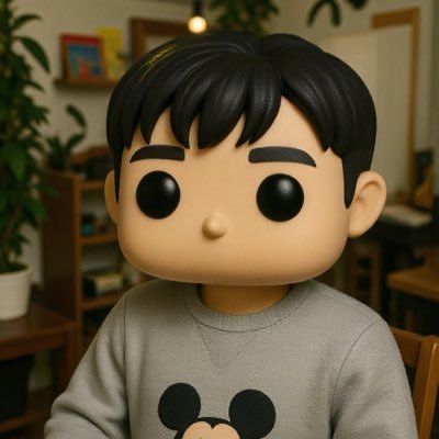 僕は今50歳です。人生100年時代で考えるとあと50年ありますね😆長年アトピーで苦しんできました。その経験を無駄にしないためにも残りの人生を実りあるものにしたい。僕の人生の目標は人の役にたてる人間になる。それが僕の夢であり使命です