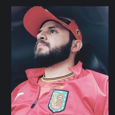 Ingeniero Comercial / Magíster MBA /Hincha del @DCuencaOficial / Instagram: davichomt91
