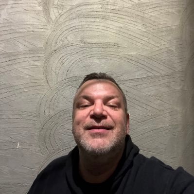 dkar2501's profile picture. 