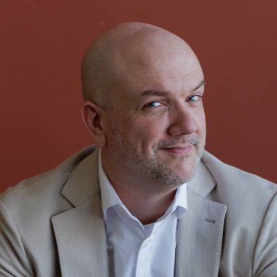 I partner with nonfiction authors (James Clear, Jefferson Fisher) to craft life-changing books. Free editing ebook: https://t.co/s3yz6Svc1o