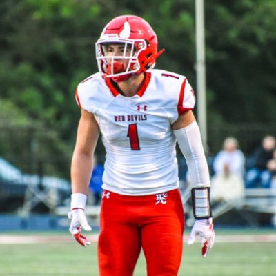 2026 ATH/QB Hinsdale IL | 6’0 190lbs | Captain & All Conf QB | Varsity Baseball | 16u Sparks Black | Cell: 630-532-7360 Coach Griffin: 630-915-2956