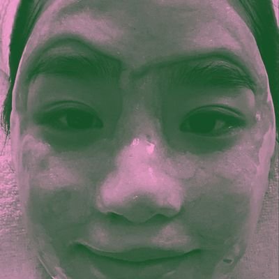 nanaskyuning's profile picture. trash account