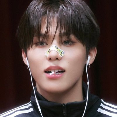 𐙚⋆°. 도영이 ☆ 🖇️ 𖥻 정우 ᓚᘏᗢ : 찬열이 .𖥔 ݁ ˖ 백현이 ⋆°. 𐙚 트메 ~ 에리