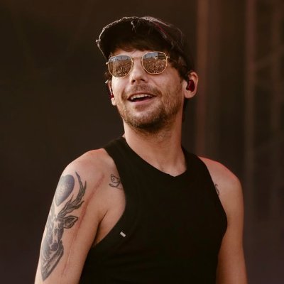 Diane_cxx's profile picture. N.S 💚💙 OT5.
#VintageFan
#AlwaysOnYourSideLouis 💙
#ProudOfLouis 🩵
#itsyouandmeinnit 🩵
#ProudOfLouis 💙
#MissingLouis 💙
#WeAre1D