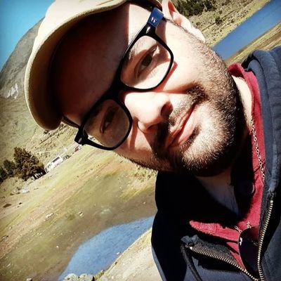 Me gusta ver el mundo desde otra perspectiva y hacer lo mismo pero distinto.