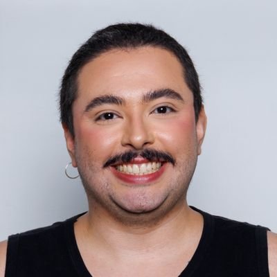 Eu finjo gostar de gente pra beber Coca.