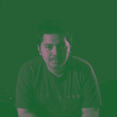 yblearntorock's profile picture. Makan buburnya diaduk.