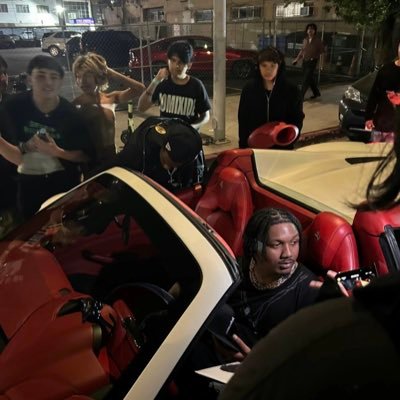 honestlyjacob's profile picture. Gambler