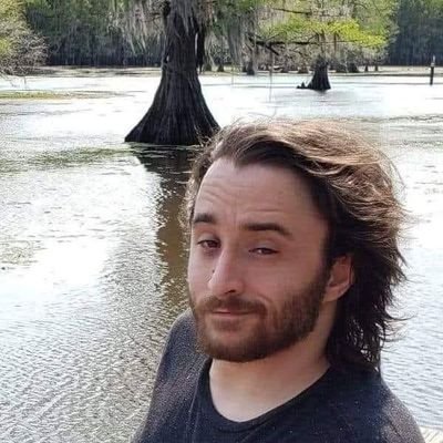 Kblan93's profile picture. 32 years old in a wheelchair. NSFW vents, and shares.
I'm 4'11 and fragile so I want to be protected and feel safe. 🥺