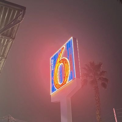 ukiyoouo's profile picture. 