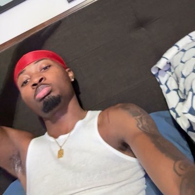 iamjrxd's profile picture. ig: @iamjrxd | a twin👨🏾‍🤝‍👨🏽