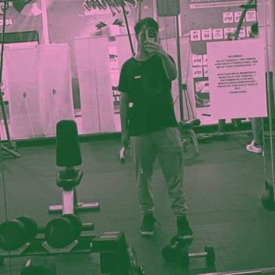 my hobby: joging, sepedahan, gym dan baca buku, ( lagi proses program cutting) DM aja bakal di bales kok 😄
