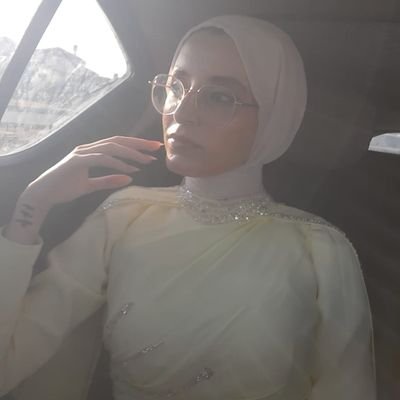 |وَاغْفِرْ لِأَبِي|
Intern dentist
كلها شوية وماشيين