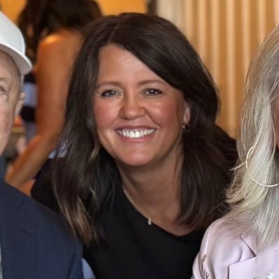 juleshoop's profile picture. AST 3rd gr Math | Oak Forest Elem | Humble ISD Wife, mom, educator & true crime junkie 🫆