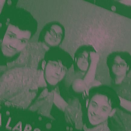 risyadathaya's profile picture. pacil '25 | music and books enjoyer